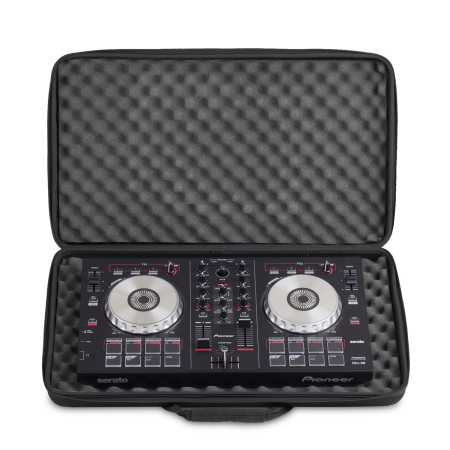 UDG Creator Controller Hardcase L [4]