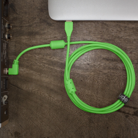 UDG Ultimate 3m Cable USB 2.0 Green Angled [7]