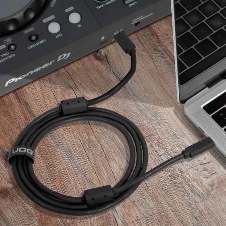 UDG Ultimate Audio Cable USB 3.2 C-C Black Straight 1,5m [5]