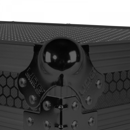 UDG Ultimate Flight Case Rane Four Black Plus (Wheels) [3]