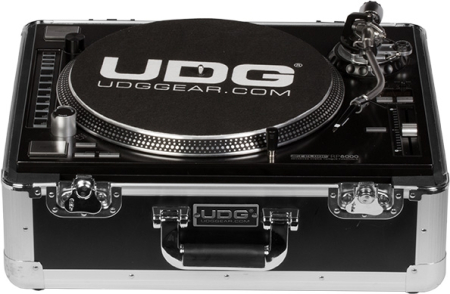 UDG Ultimate Pick Foam Flight Case Multi Format Turntable Silver [1]