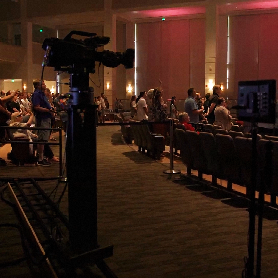 EVS T-Motion Televator Elevating pedestal [2]