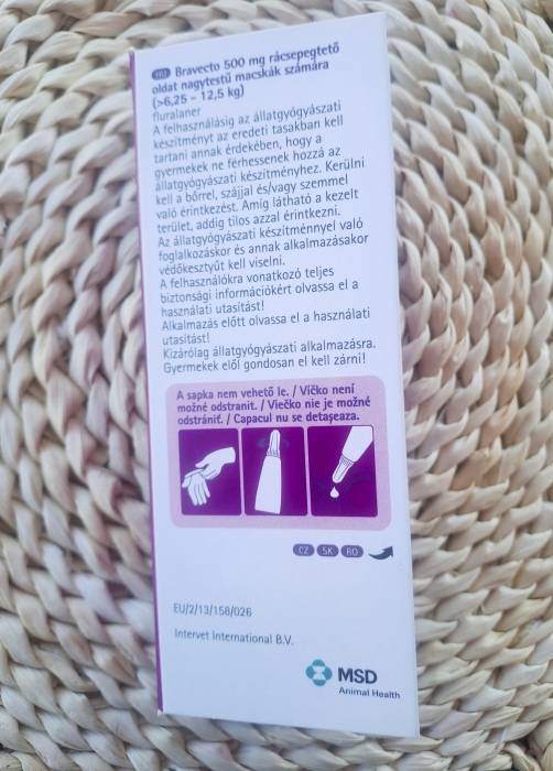 Bravecto Cat spot on 500 mg (6,25-12,5 kg) - o pipetă [4]