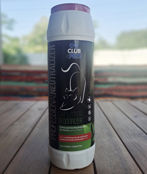 CLUB4PETS ODORIZANT & NEUTRALIZATOR DE MIROS PENTRU LITIERĂ, CU AROMĂ DE CEAI VERDE, 500g [1]