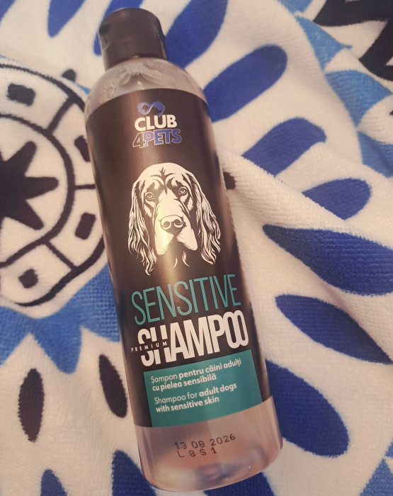 CLUB4PETS Sampon premium SENSITIVE pentru caini adulti cu pielea sensibila, 250 ML [2]