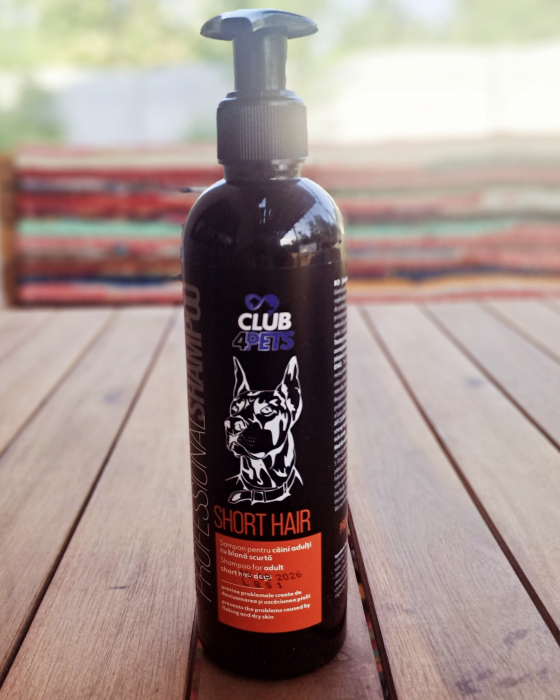 CLUB4PETS Sampon profesional SHORT HAIR pentru caini adulti cu blana scurta, 250 ML [1]