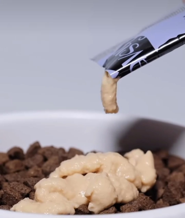 Mavsy ramen cu creveți în sos de in și ou de prepeliță [2]