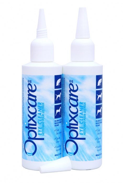 Optixcare EYE CLEANER, 100ml este o soluție delicată care îndepărtează eficient secrețiile oculare și petele din jurul ochilor [3]