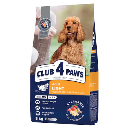 Hrana uscata completa Club 4 Paws Premium Light "Controlul Greutatii" pentru caini sterilizati de talie medie si mare cu continut ridicat de curcan, 5kg