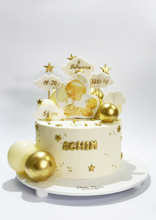 Торт на крестины - B 8