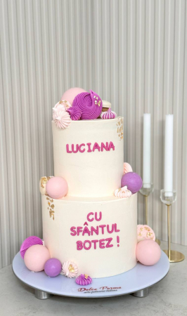 Торт на крестины - B 17