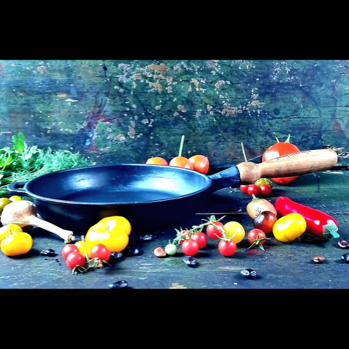 Tigaie din Fonta cu maner din lemn Maysternya T303 – 26x4 cm [3]