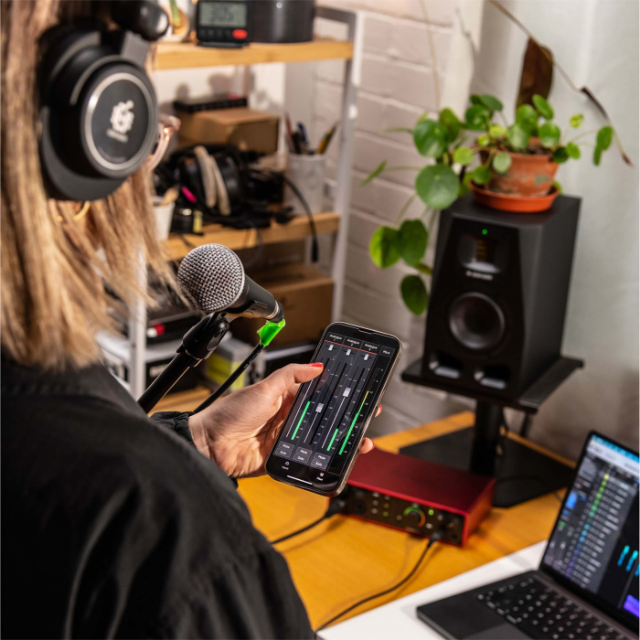 Focusrite Scarlett 16i16 4th Gen [7]