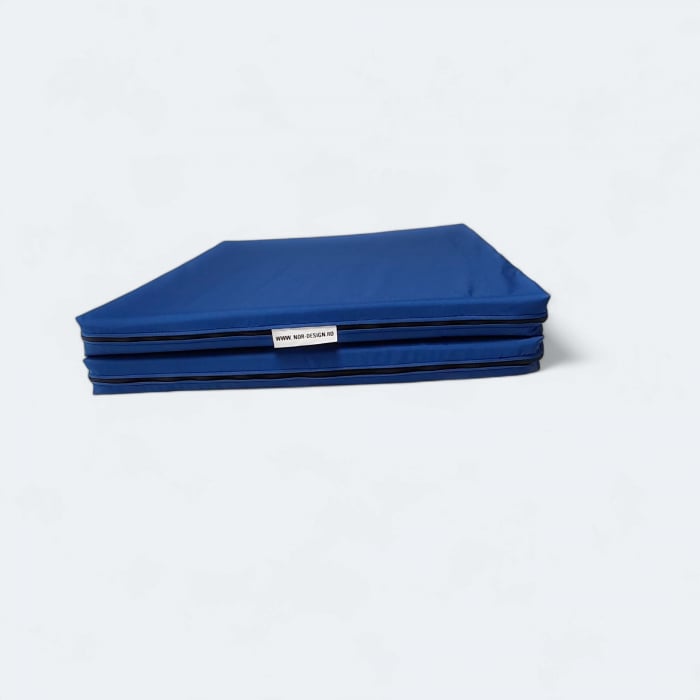 Saltea sport FlexiCore pliabila de culoare albastra. [1]