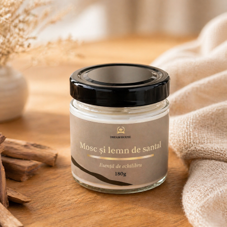 Lumanari Parfumate - Lumânare parfumată din ceară de soia 100% naturală Mosc și lemn de santal