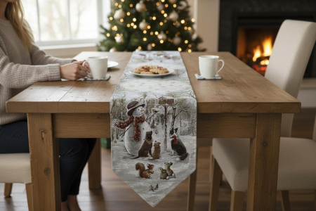 Fete de masa - Napron decorativ cu motive de Craciun