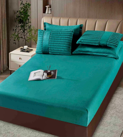 ET- PILOTĂ CU BLĂNIȚĂ DE IEPURE + CEARȘAF CATIFEA CU ELASTIC + 4 FEȚE DE PERNĂ, Verde Smarald [1]