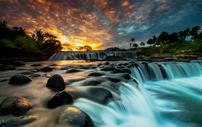Fototapet fara imbinari Sunset Waterfall [3]