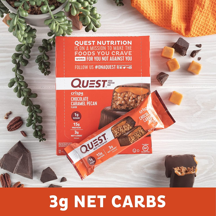 Quest Hero Crispy Baton Proteic Cu Aroma De Ciocolata, Nuci Pecan Si Caramel, 60 G [4]