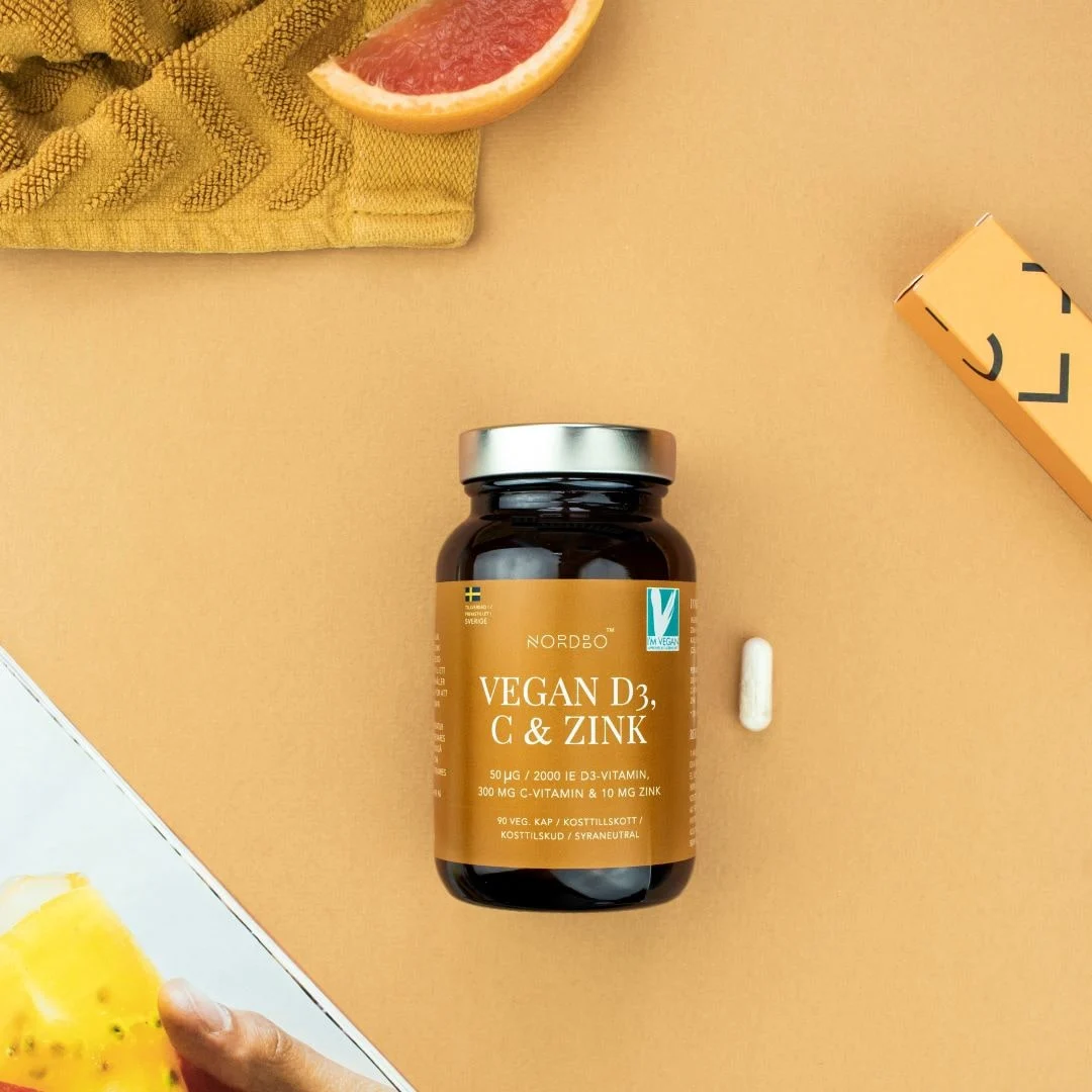Suplimente Piele - Vitamina D3, C & Zinc NORDBO - Vegan - 90 capsule (biodisponibilitate ridicata, sistem imunitar)