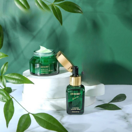 Ingrediente de baza - Set 2 produse de hidratare cu ceai verde- Green Tea Moisture and Nourish Skin