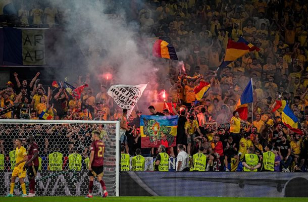 Fumigene Colorate, Torțe și Stroboscoape pentru Ultras EURO 2024: Susține Echipa României cu Stil
