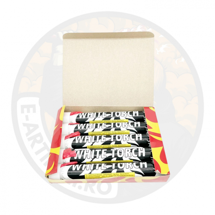 Torta alba de stadion cu fitil [2]