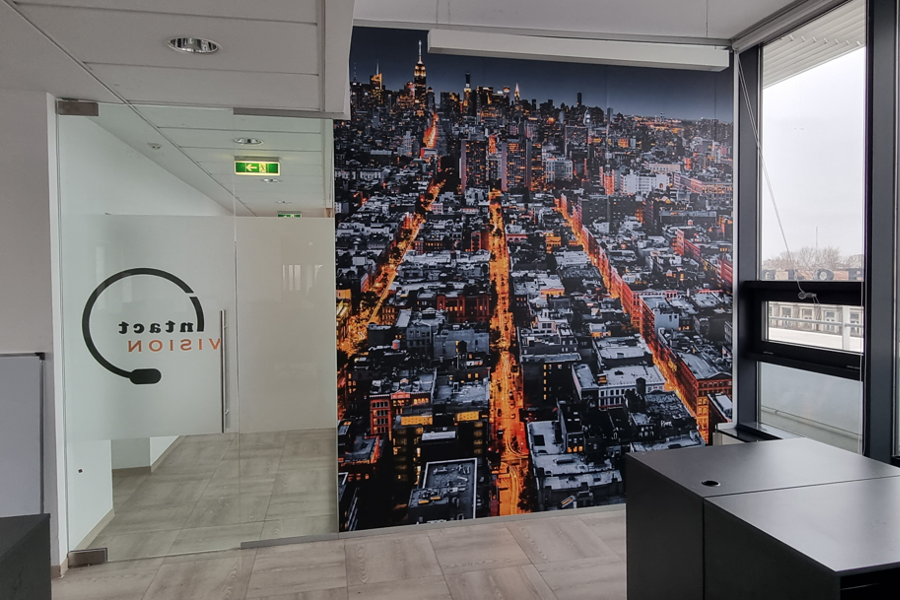 Colantare si sablare sticla birouri