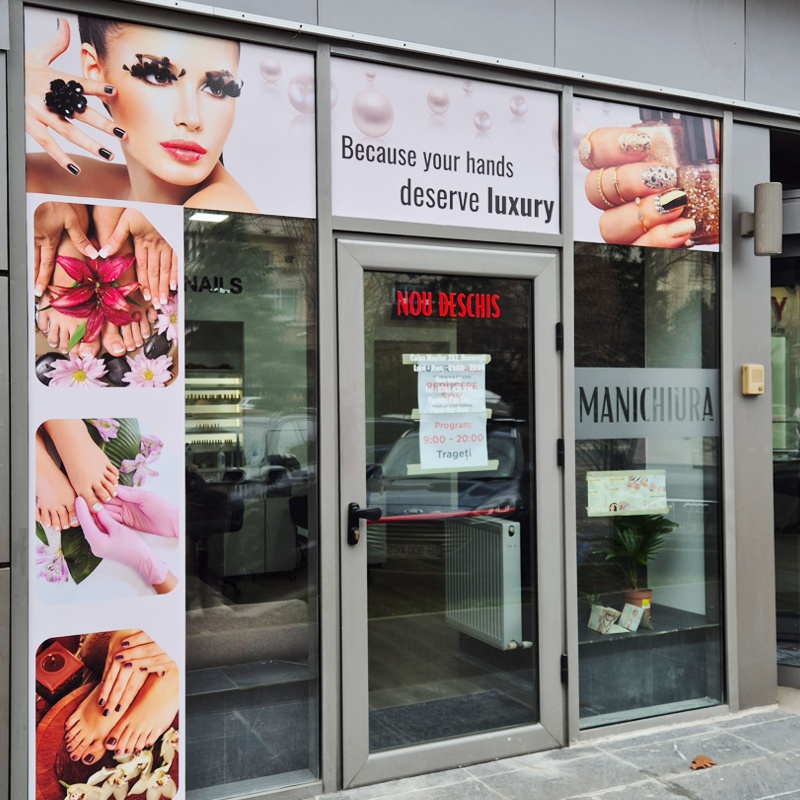 Colantare Vitrina Beauty Salon