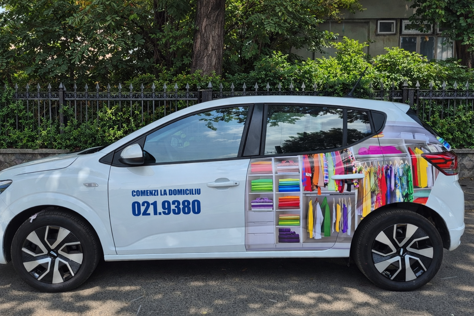 Colantare Auto Sandero