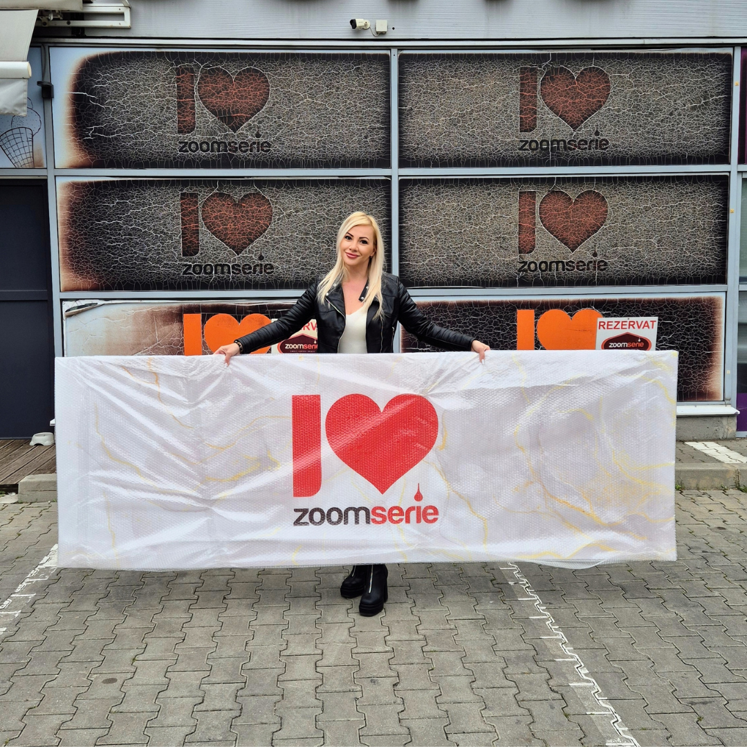 Rebranding vitrine Zoomserie – decolantare și colantare