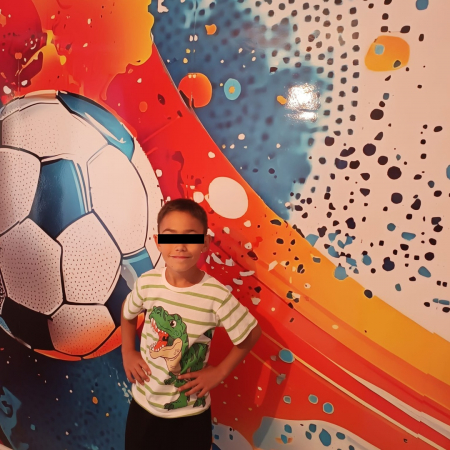 Fototapet Autocolant Personalizat – Aplicare Simplă și Rapidă | e-brand.ro [6]