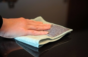 Set Două Lavete Premium E-Cloth din Microfibră pentru Curățarea Bucătăriei, Compartiment Abraziv, 32 x 32 cm [7]