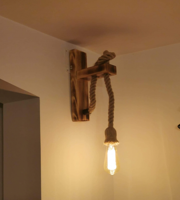Aplica din lemn cu funie [3]