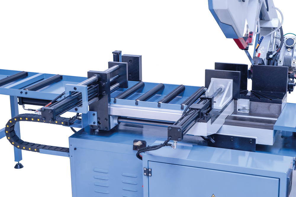 Fierastrau debitare metal automat cu banda Bernardo CGS 330 VAG [21]