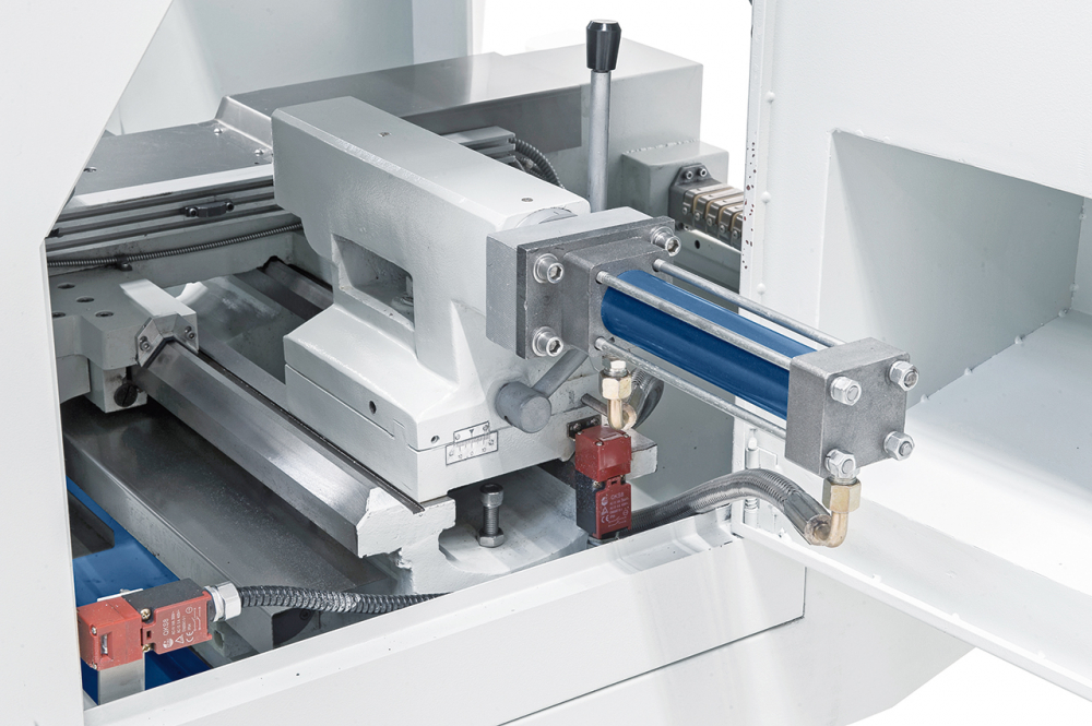 Strung CNC pentru metal Bernardo CK 360 x 500 [13]