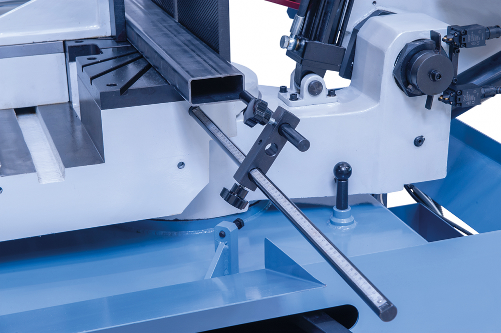Ferastrau semi-automat pentru metal cu taiere cu mitra dubla Bernardo DGS 460 HV [18]