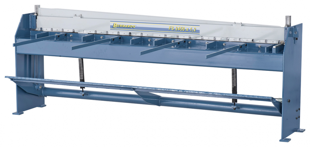 Ghilotina cu pedala Bernardo FS 2450 x 1,2 [1]