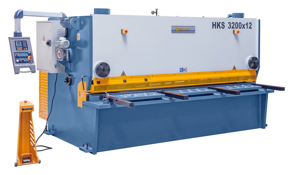 Ghilotina hidraulica cu unghi variabil Bernardo HKS 3200 x 8 [1]