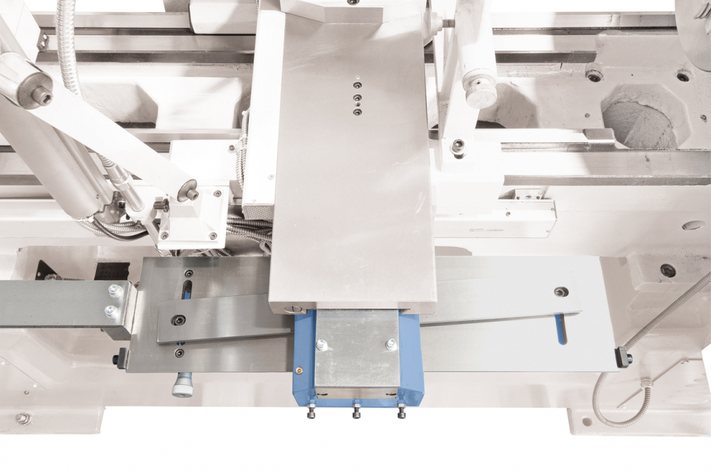 Dispozitiv strunjire conica pentru strung Smart 410 Vario [2]
