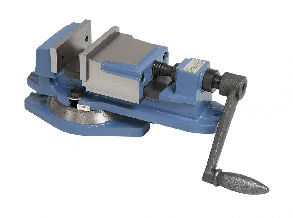 Menghina Bernardo KV 100 [1]
