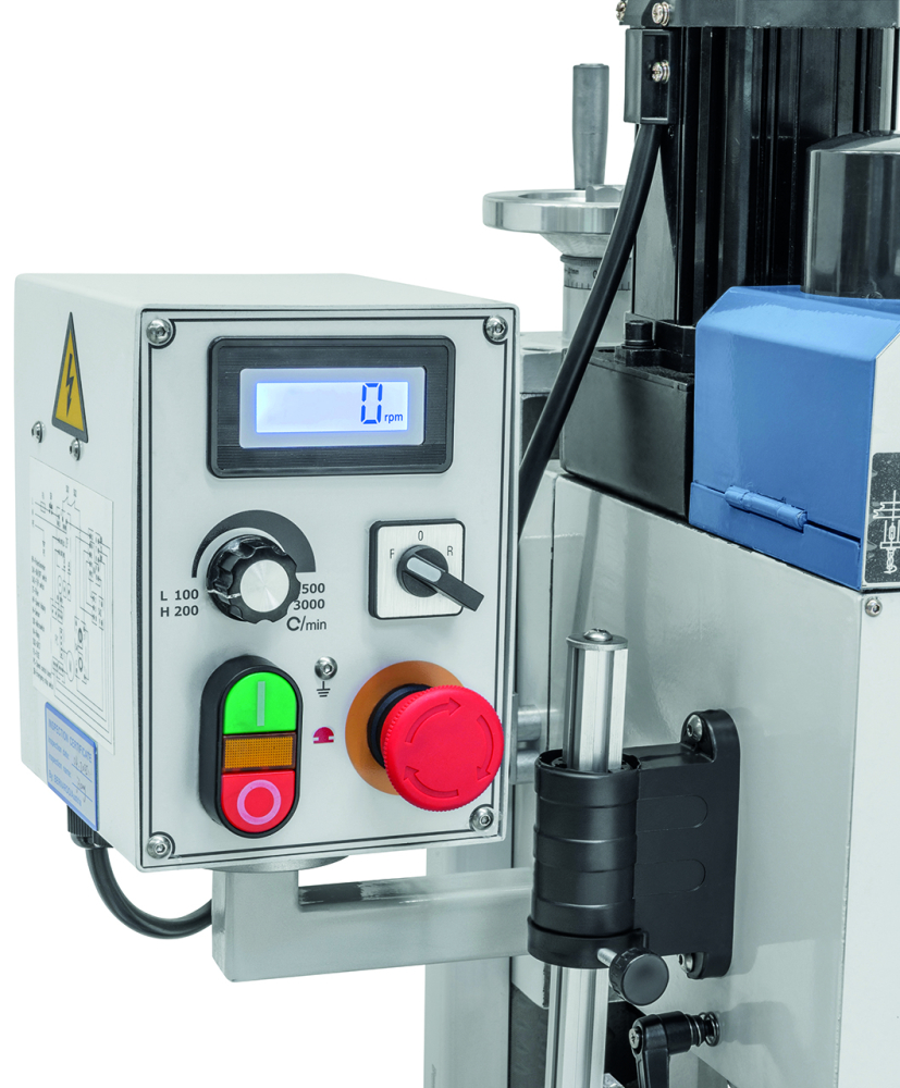 Masina de gaurit si frezat Bernardo BF 18 BDC cu indicator de poziţie 3-axe DT 40 [8]