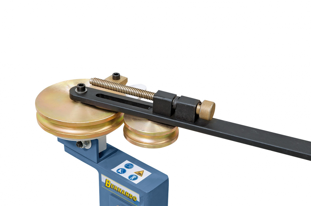Dispozitiv universal pentru indoit Bernardo MR 200 F [4]
