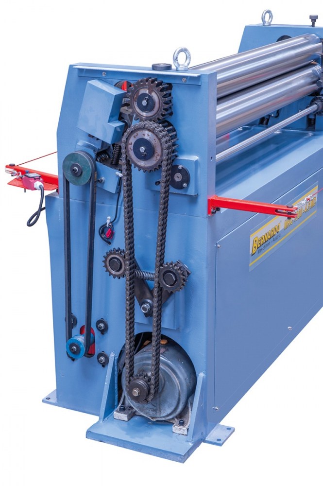 Masina motorizata pentru roluit tabla Bernardo MRC 1300 - 4,5 MD [9]