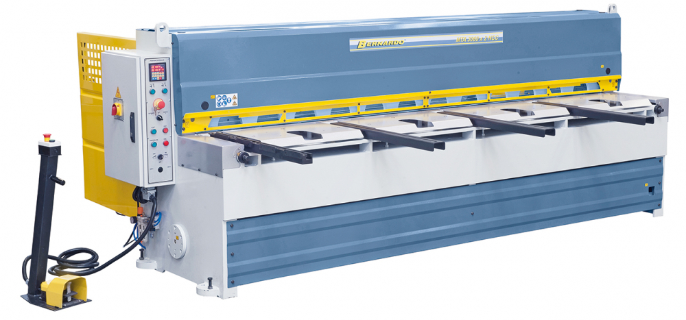 Foarfecă ghilotină motorizată Bernardo MTA 3060 x 2 mm NCC [2]