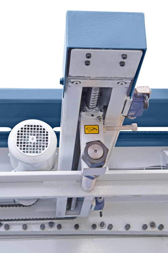 Foarfecă ghilotină motorizată Bernardo MTE 1560 x 3 NCC [19]