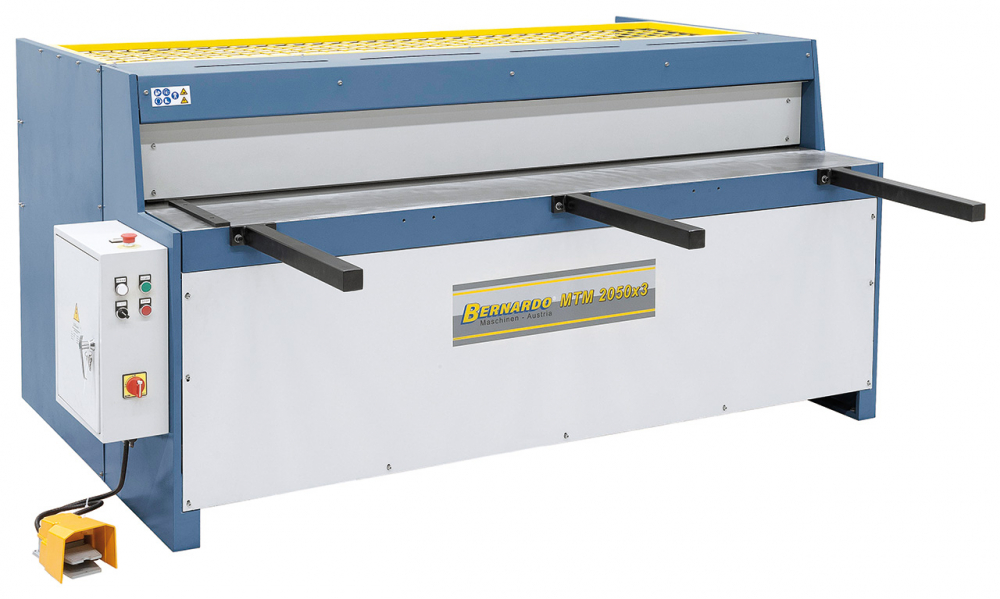 Foarfeca ghilotina motorizata MTM 1250 x 4 mm [2]