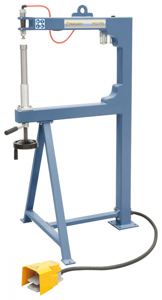 Ciocan de netezit Bernardo PGH 700 cu 9 stante [1]