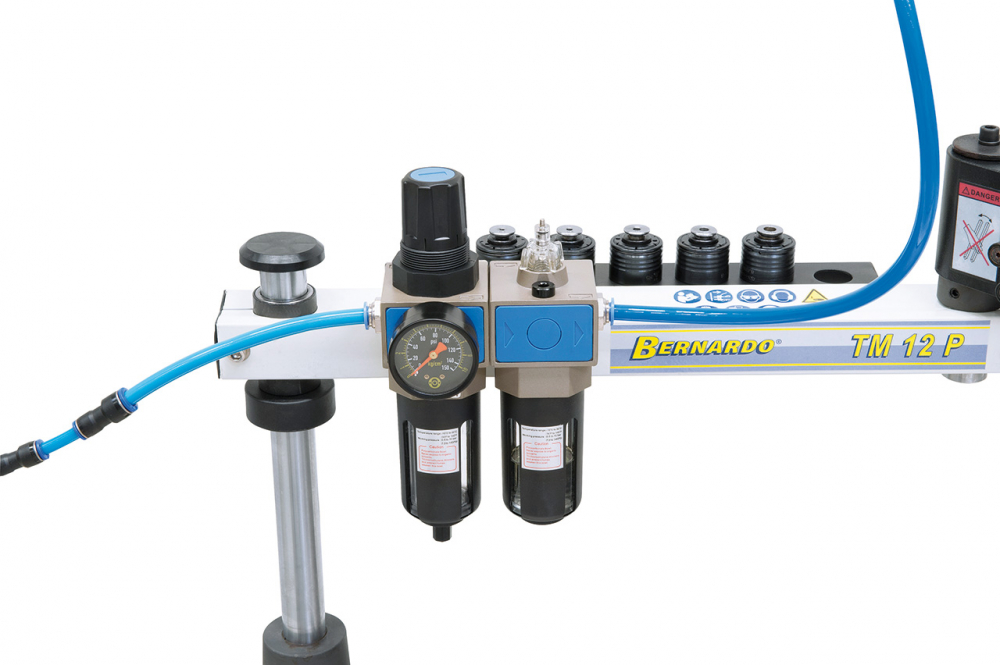 Masina de filetat pneumatica Bernardo TM 12 P / R 1000 [5]