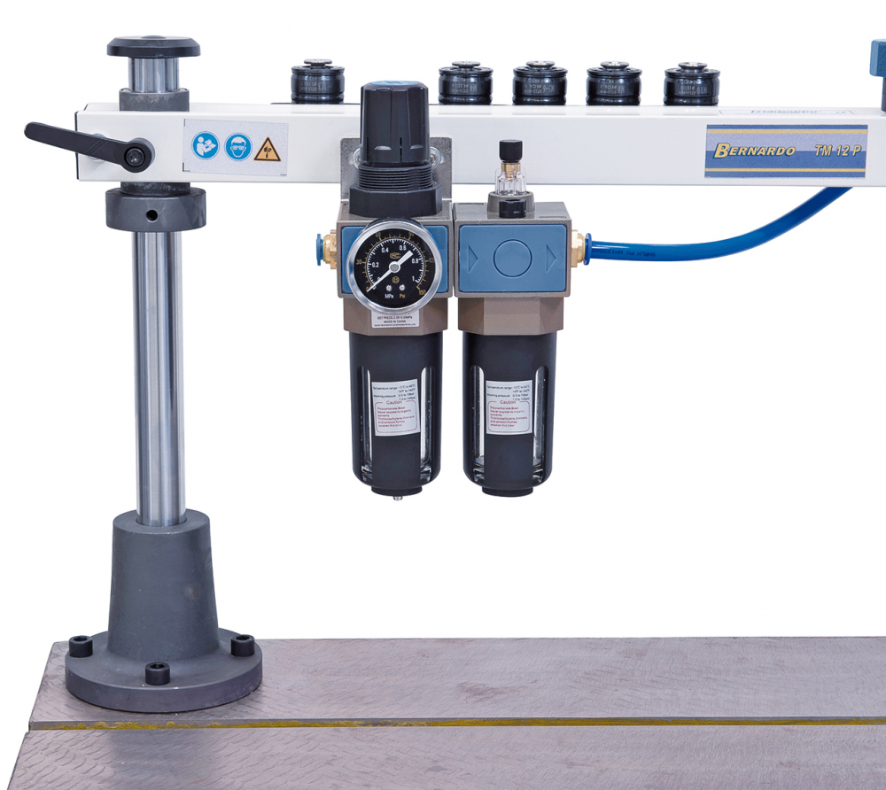Masina de filetat pneumatica Bernardo TM 16 P / R 1500 [4]